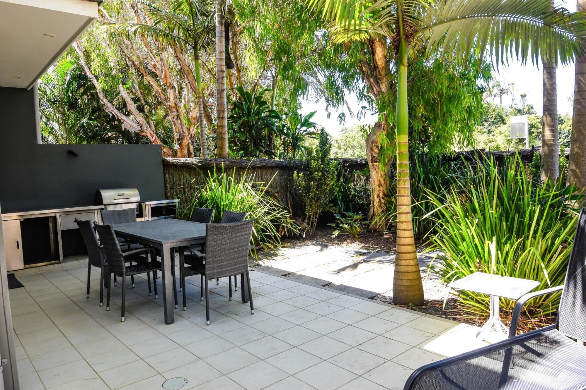 Hotel East On Byron Byron Bay Exterior foto
